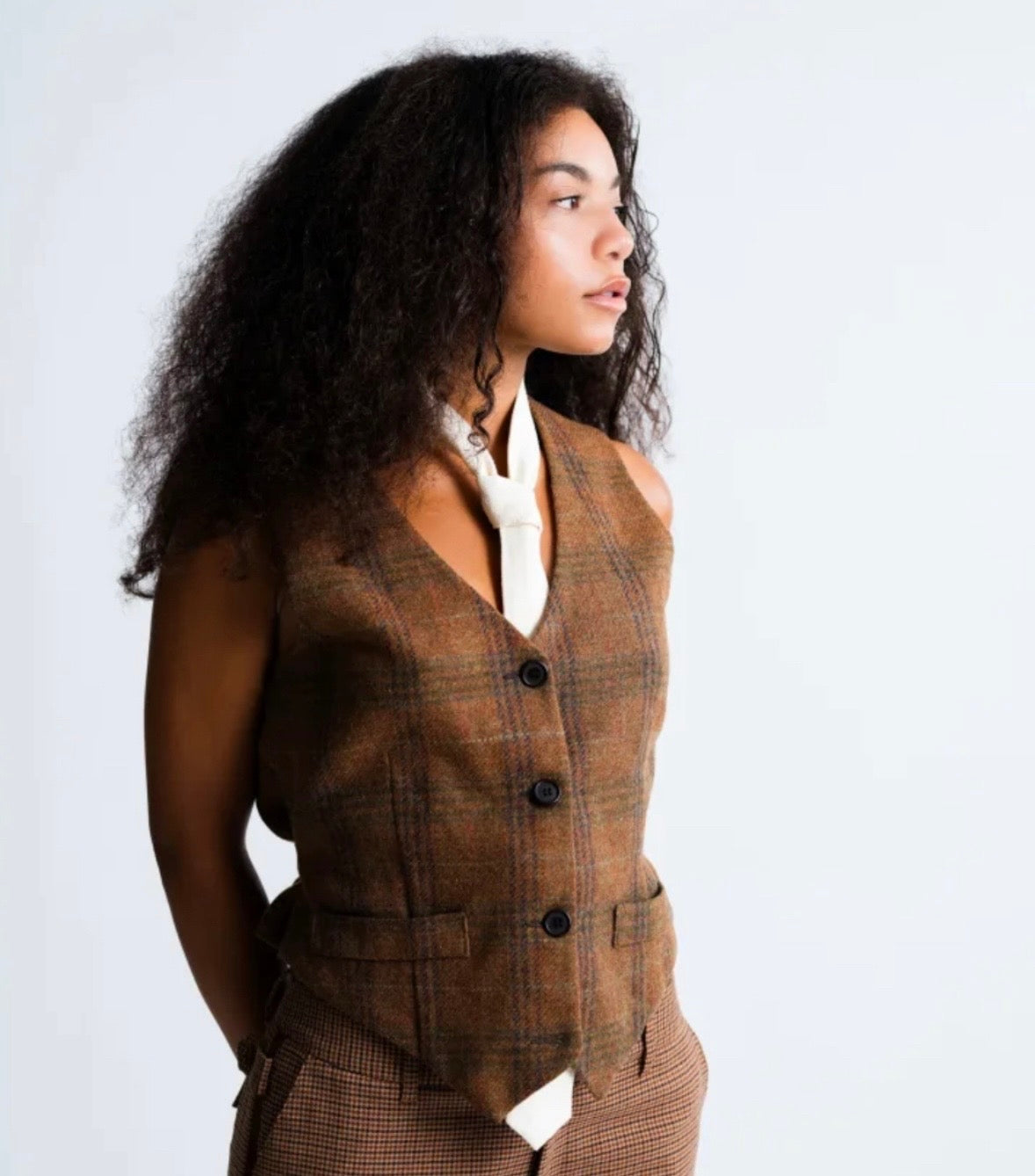 TREZSPORT Signature Hemp Herringbone Tie for Women